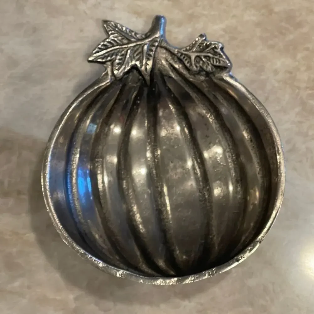 Mud Pie decor mudpie but